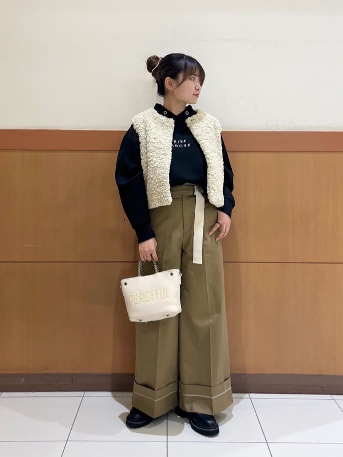 Vinのコーディネートを紹介します。｜Rakuten Fashion(楽天ファッション／旧楽天ブランドアベニュー)3209504