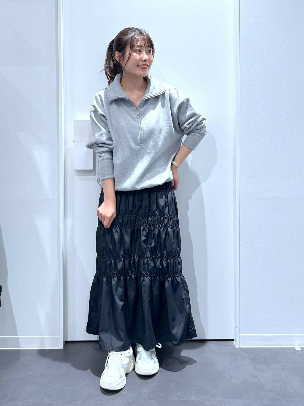 LAKOLEの(W)メッシュボリュームスニーカーを使ったコーディネートを紹介します。｜Rakuten Fashion(楽天ファッション／旧楽天ブランドアベニュー)3219420