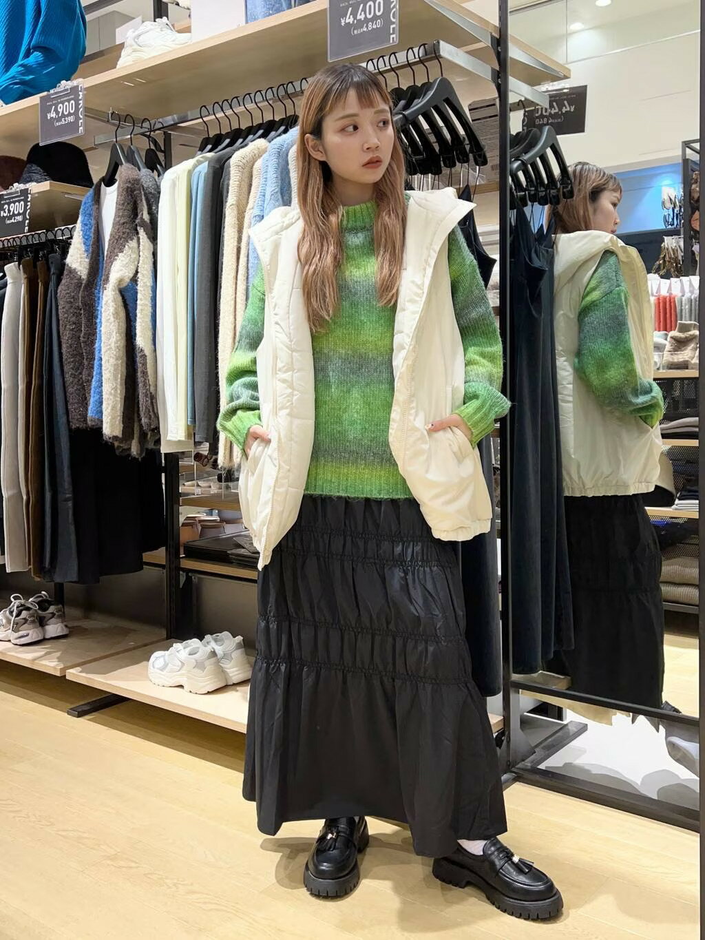 LAKOLEのタッセルタンクソールローファーを使ったコーディネートを紹介します。｜Rakuten Fashion(楽天ファッション／旧楽天ブランドアベニュー)3219424