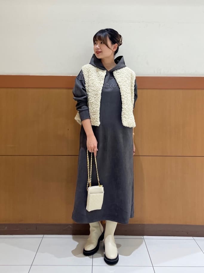 Vinのコーディネートを紹介します。｜Rakuten Fashion(楽天ファッション／旧楽天ブランドアベニュー)3222784