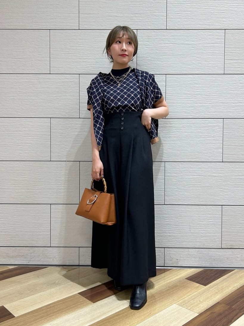 Vinのコーディネートを紹介します。｜Rakuten Fashion(楽天ファッション／旧楽天ブランドアベニュー)3226003