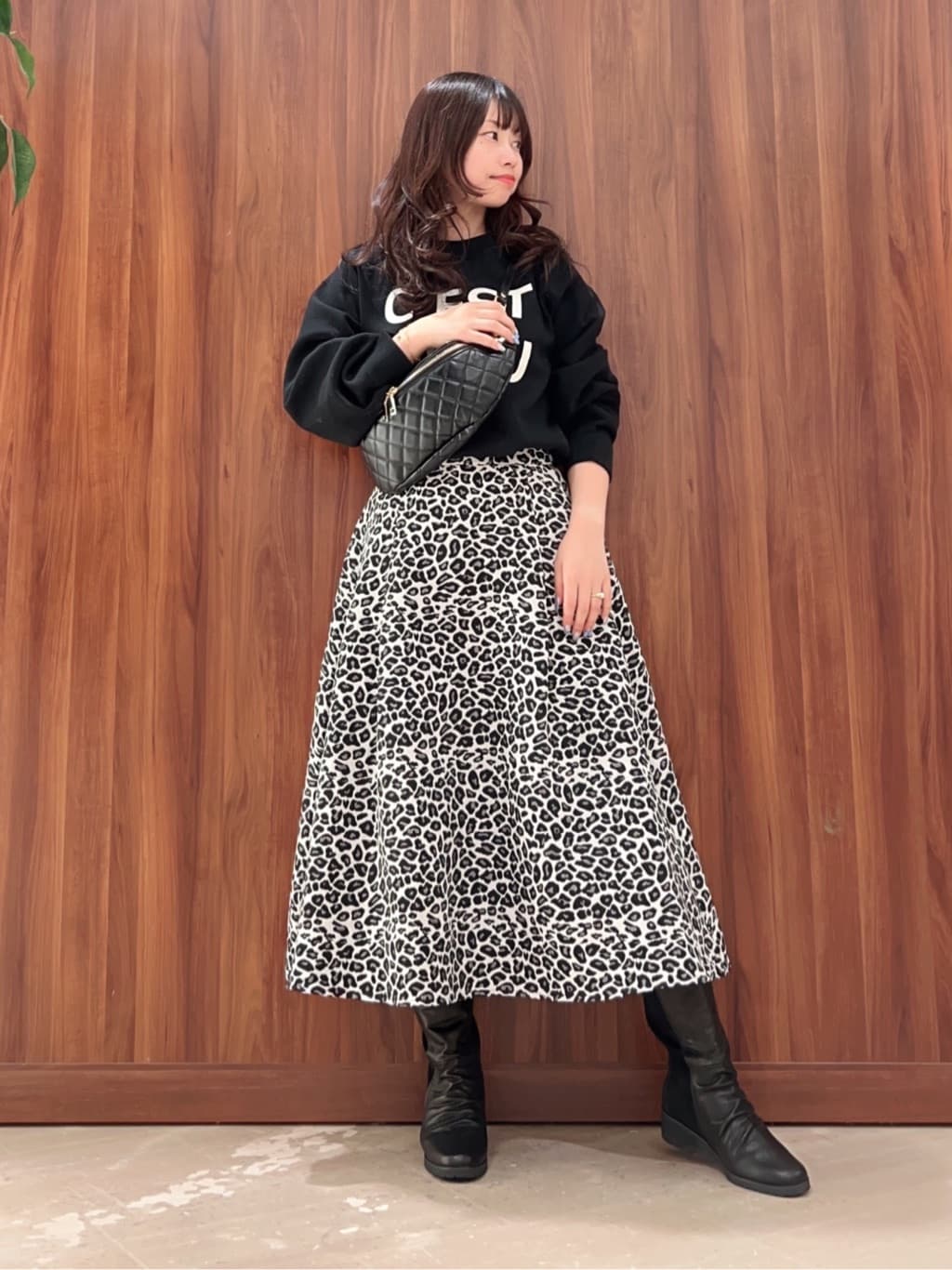 Vinのコーディネートを紹介します。｜Rakuten Fashion(楽天ファッション／旧楽天ブランドアベニュー)3226021