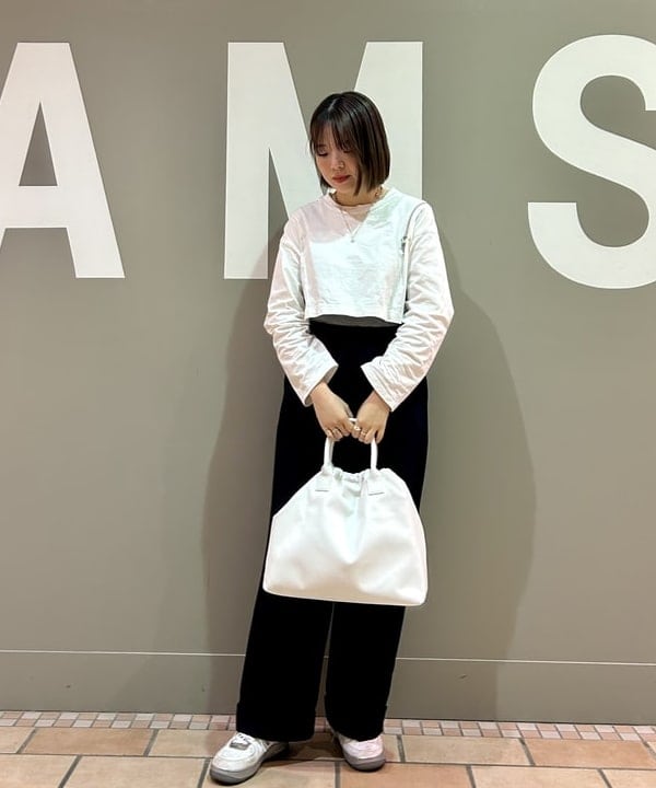 BEAMS WOMENのRay BEAMS / ショルダー ジップ Tシャツを使った