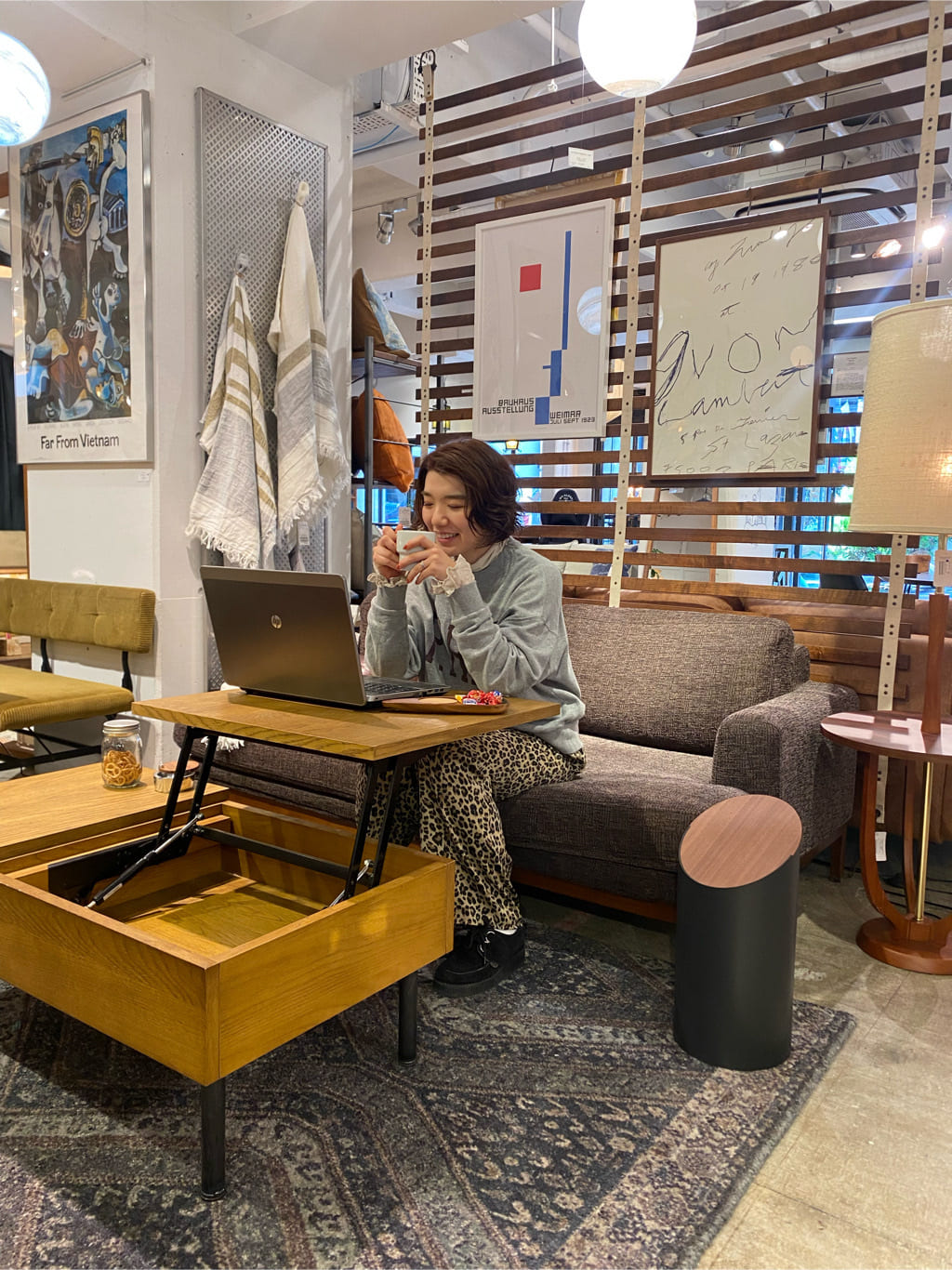journal standard FurnitureのBRENTWOOD RUG 140x200 ブレントウッド ラグを使ったコーディネートを紹介します。｜Rakuten Fashion(楽天ファッション／旧楽天ブランドアベニュー)3244201