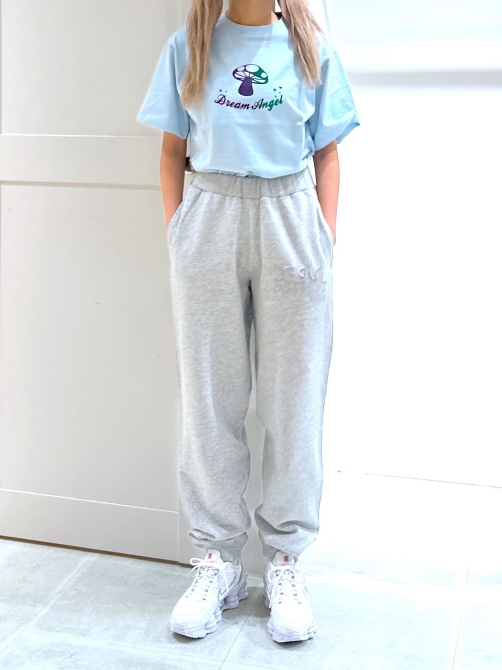 X-girlのEMBROIDERED MILLS LOGO SWEAT PANTS パンツ X-girlを使った