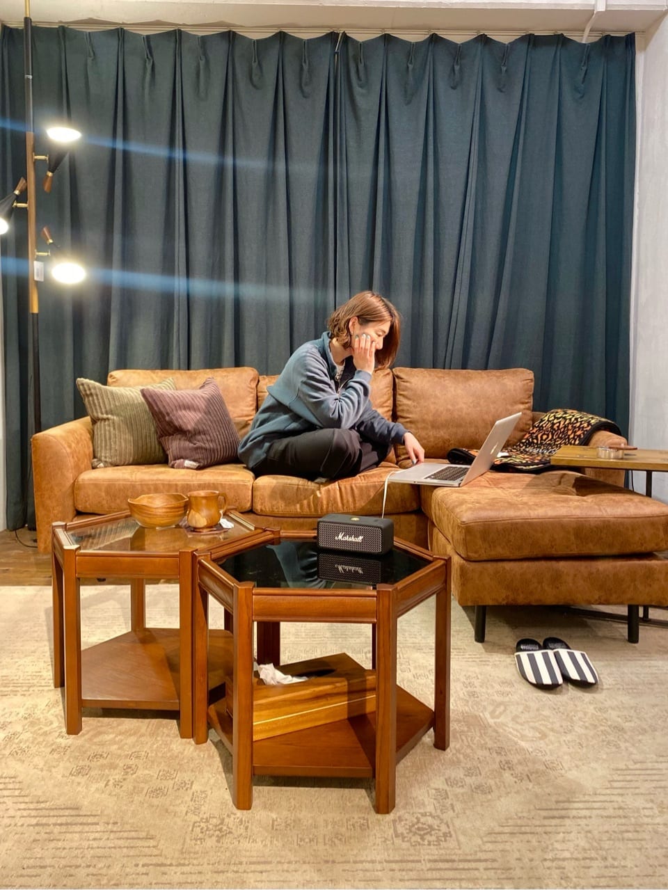 journal standard FurnitureのVINE YARD RUG 120x160 バインヤード ラグを使ったコーディネートを紹介します。｜Rakuten Fashion(楽天ファッション／旧楽天ブランドアベニュー)3265303