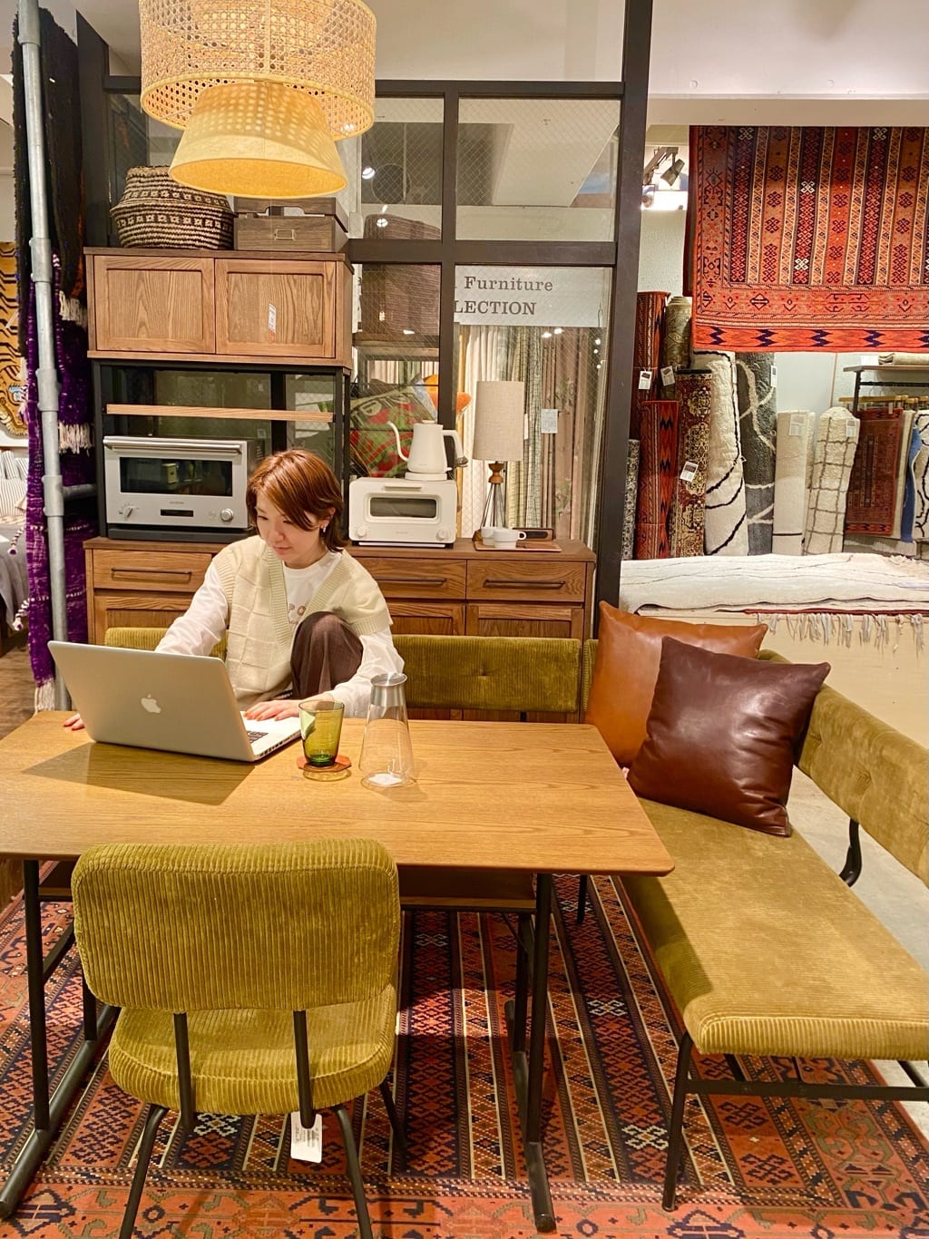 journal standard FurnitureのMONTECITO RUG 200x250 モンテシート ラグを使ったコーディネートを紹介します。｜Rakuten Fashion(楽天ファッション／旧楽天ブランドアベニュー)3265306