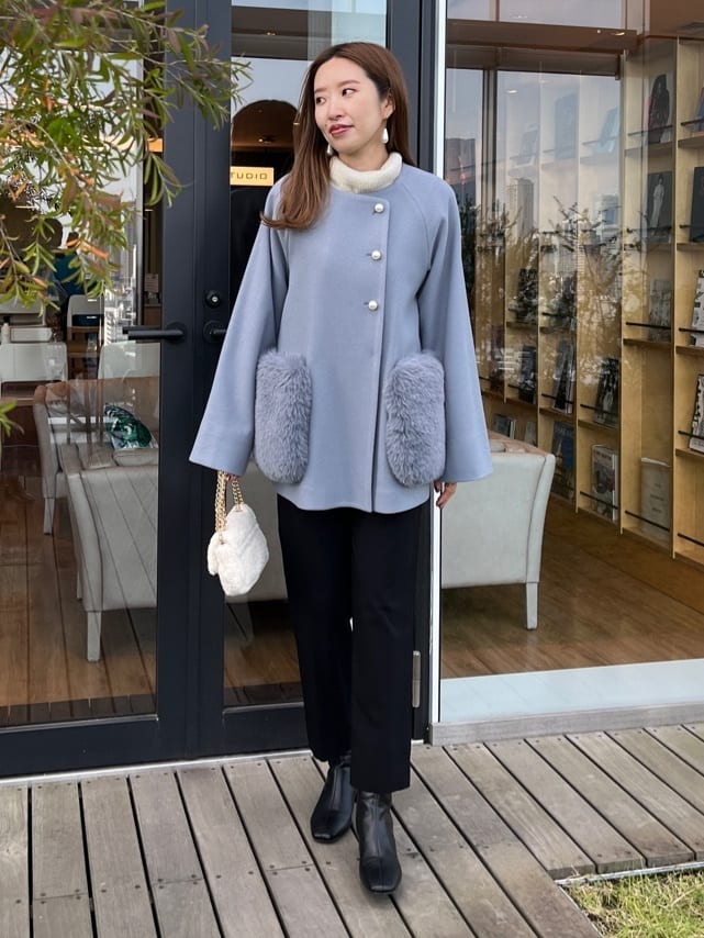 Couture Broochのフェイクファーポケットハーフコートを使った
