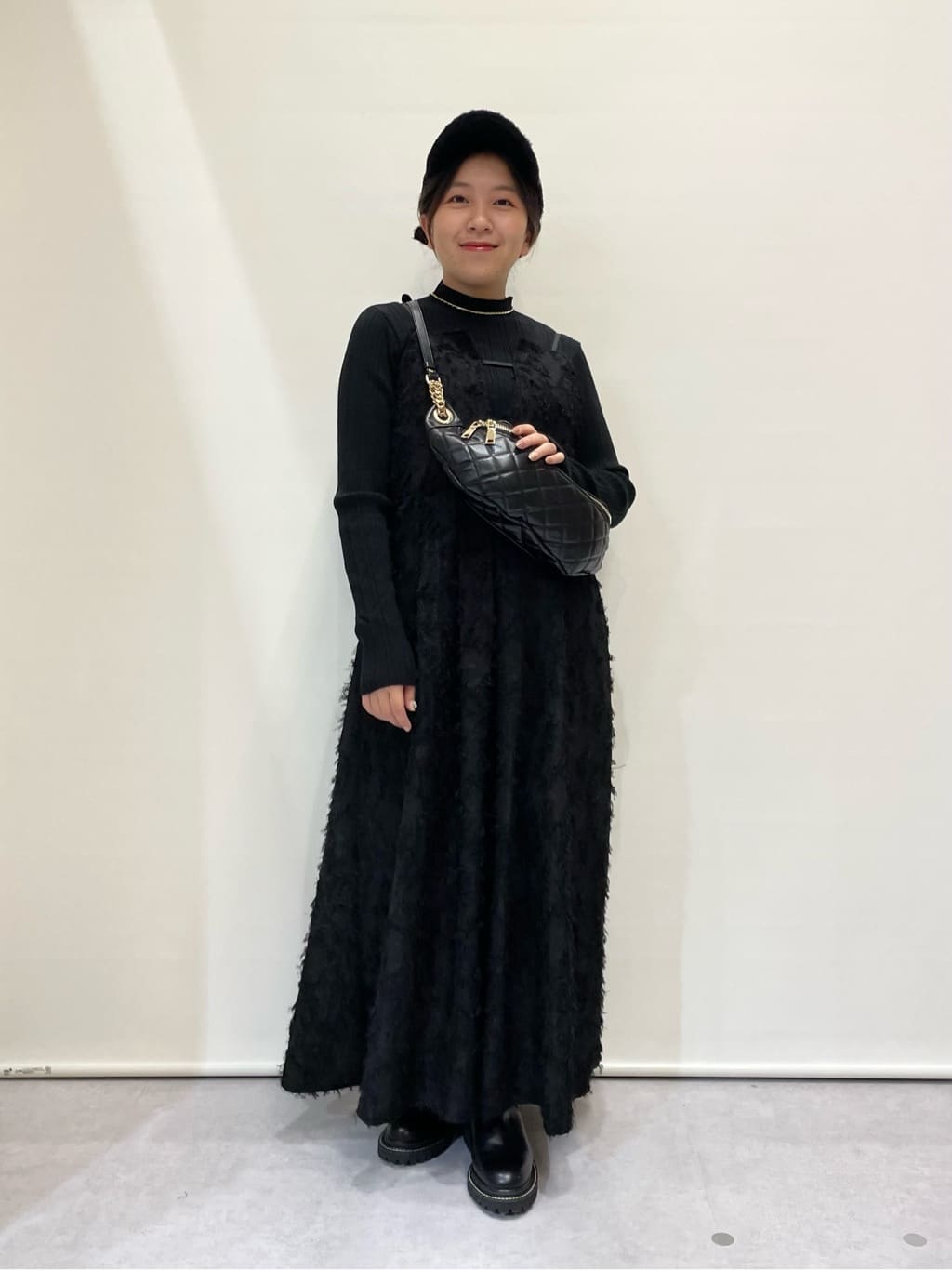 Vinのコーディネートを紹介します。｜Rakuten Fashion(楽天ファッション／旧楽天ブランドアベニュー)3275663