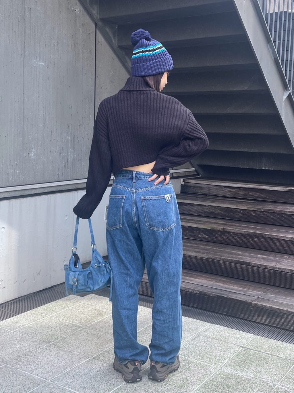 X-girlのWIDE TAPERED PANTS パンツ X-girlを使ったコーディネートを紹介します。｜Rakuten Fashion(楽天ファッション／旧楽天ブランドアベニュー)3279214