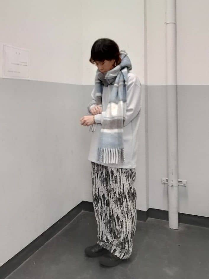 tk.TAKEO KIKUCHIの【S~3L】ミラノリブタートルネックニットソー(ユニセックスアイテム)を使ったコーディネートを紹介します。｜Rakuten Fashion(楽天ファッション／旧楽天ブランドアベニュー)3305592