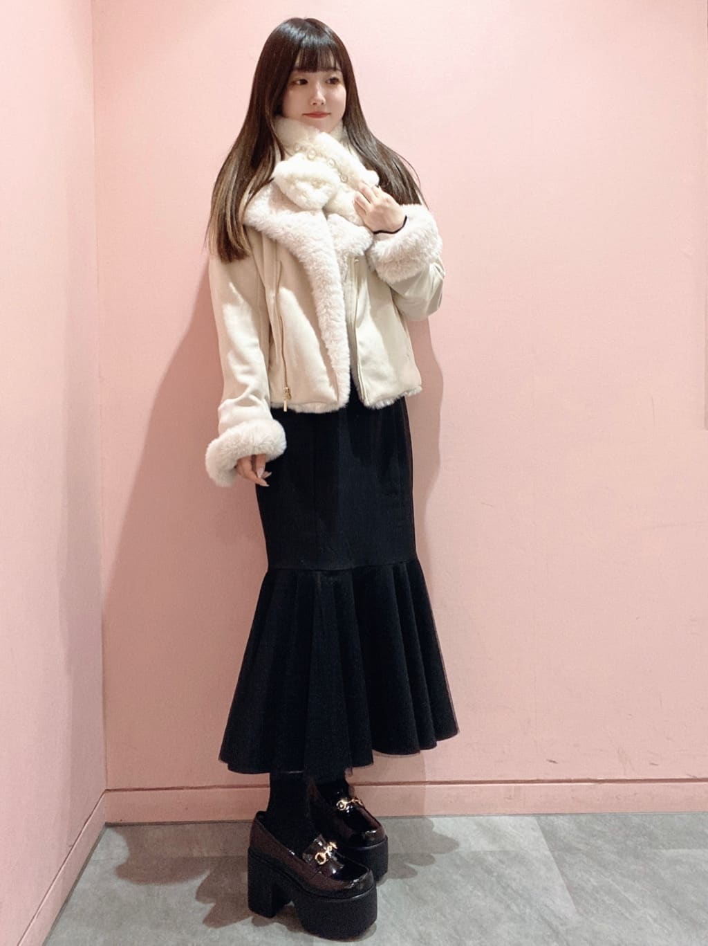 ESPERANZAの厚底ビット付きローファーパンプスを使ったコーディネートを紹介します。｜Rakuten Fashion(楽天ファッション／旧楽天ブランドアベニュー)3310600