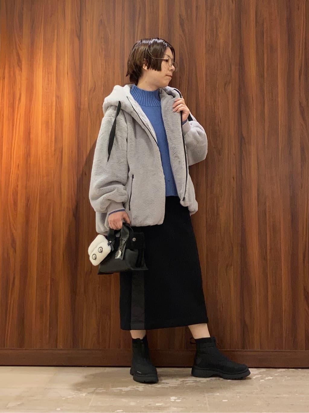 Vinのコーディネートを紹介します。｜Rakuten Fashion(楽天ファッション／旧楽天ブランドアベニュー)3311482