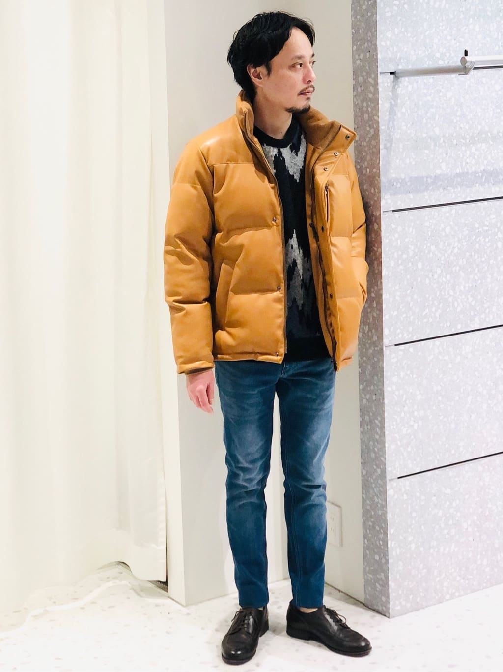 MEN'S BIGIのフェイクレザースタンドカラー中綿ブルゾンを使ったコーディネートを紹介します。｜Rakuten Fashion(楽天ファッション／旧楽天ブランドアベニュー)3317053