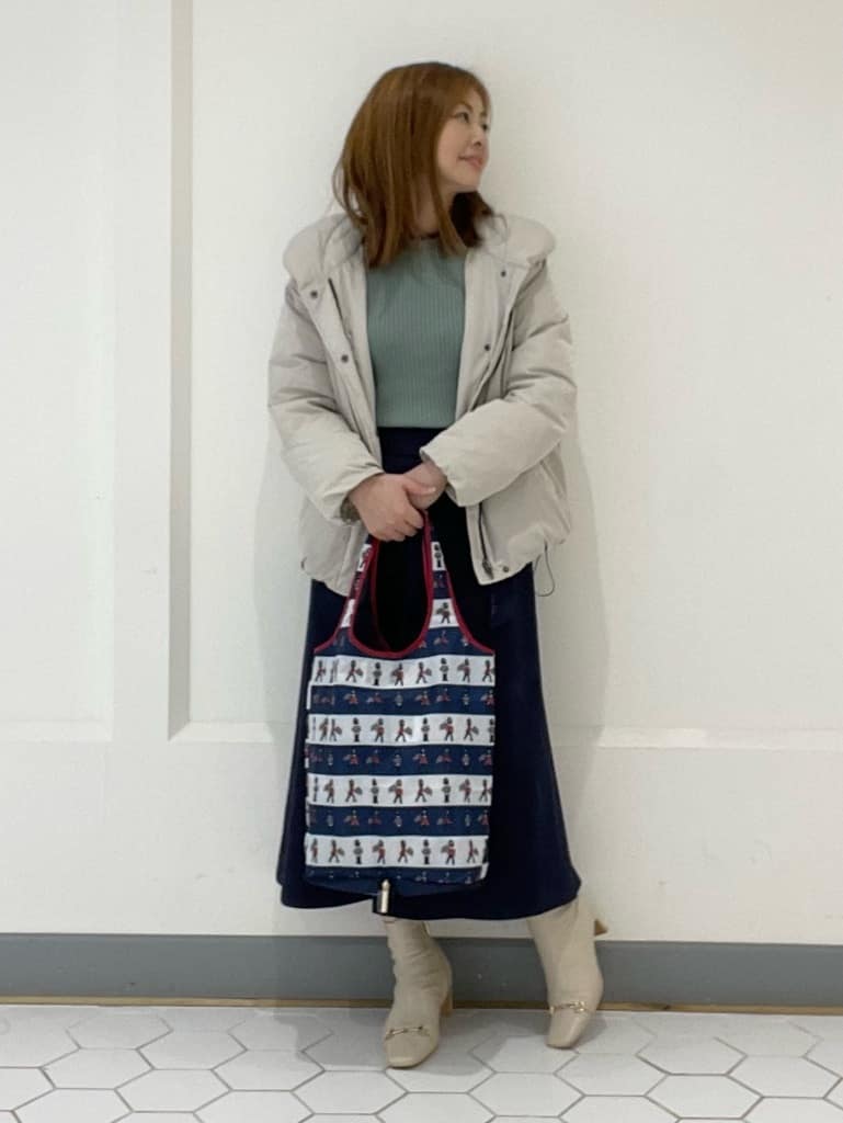 LAURA ASHLEYのヴィンテージ ソルジャー柄 パッカブル トートバッグを使ったコーディネートを紹介します。｜Rakuten Fashion(楽天ファッション／旧楽天ブランドアベニュー)3319174