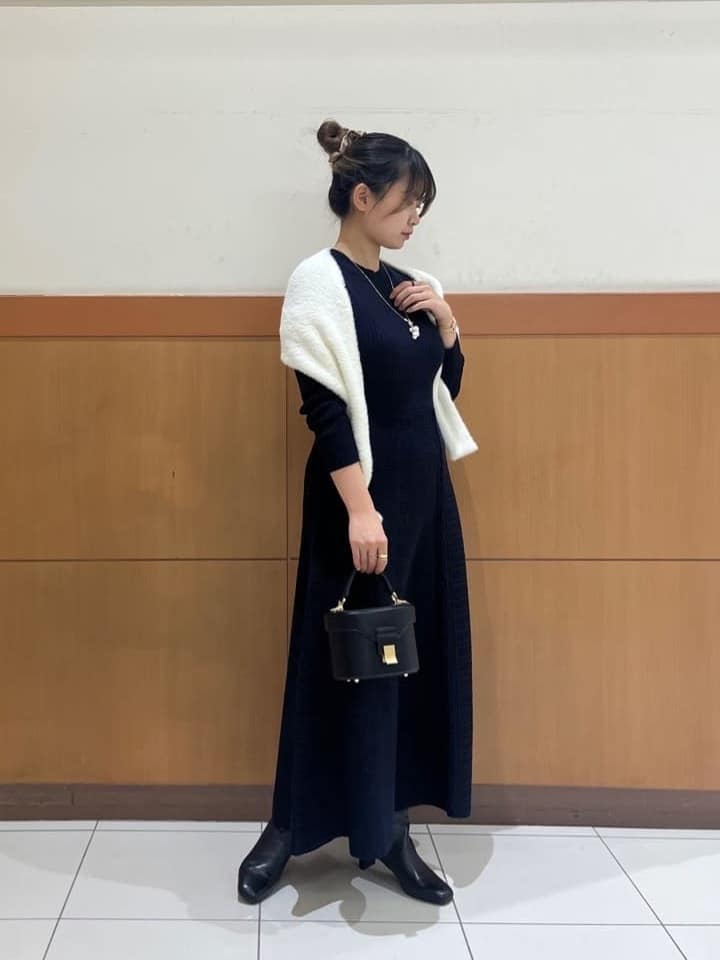 Vinのコーディネートを紹介します。｜Rakuten Fashion(楽天ファッション／旧楽天ブランドアベニュー)3332467