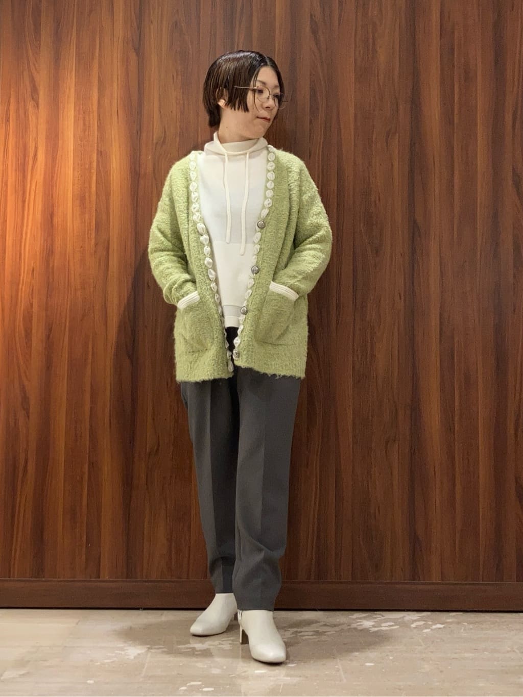 Vinのコーディネートを紹介します。｜Rakuten Fashion(楽天ファッション／旧楽天ブランドアベニュー)3337058