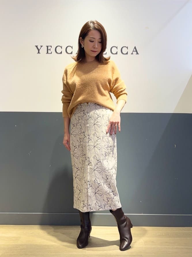 YECCA VECCAのラメ混フェザーニットを使ったコーディネート | Rakuten