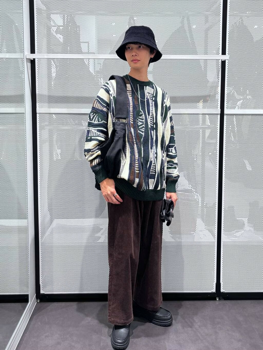 LAKOLEのタンクソールビットローファーを使ったコーディネートを紹介します。｜Rakuten Fashion(楽天ファッション／旧楽天ブランドアベニュー)3351346