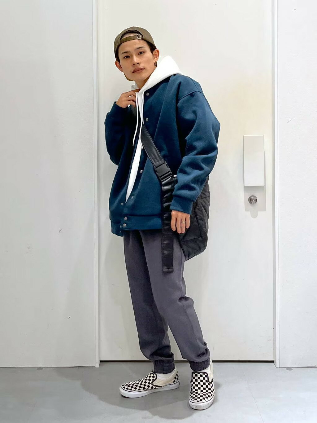 LAKOLEのコーディネートを紹介します。｜Rakuten Fashion(楽天ファッション／旧楽天ブランドアベニュー)3351360