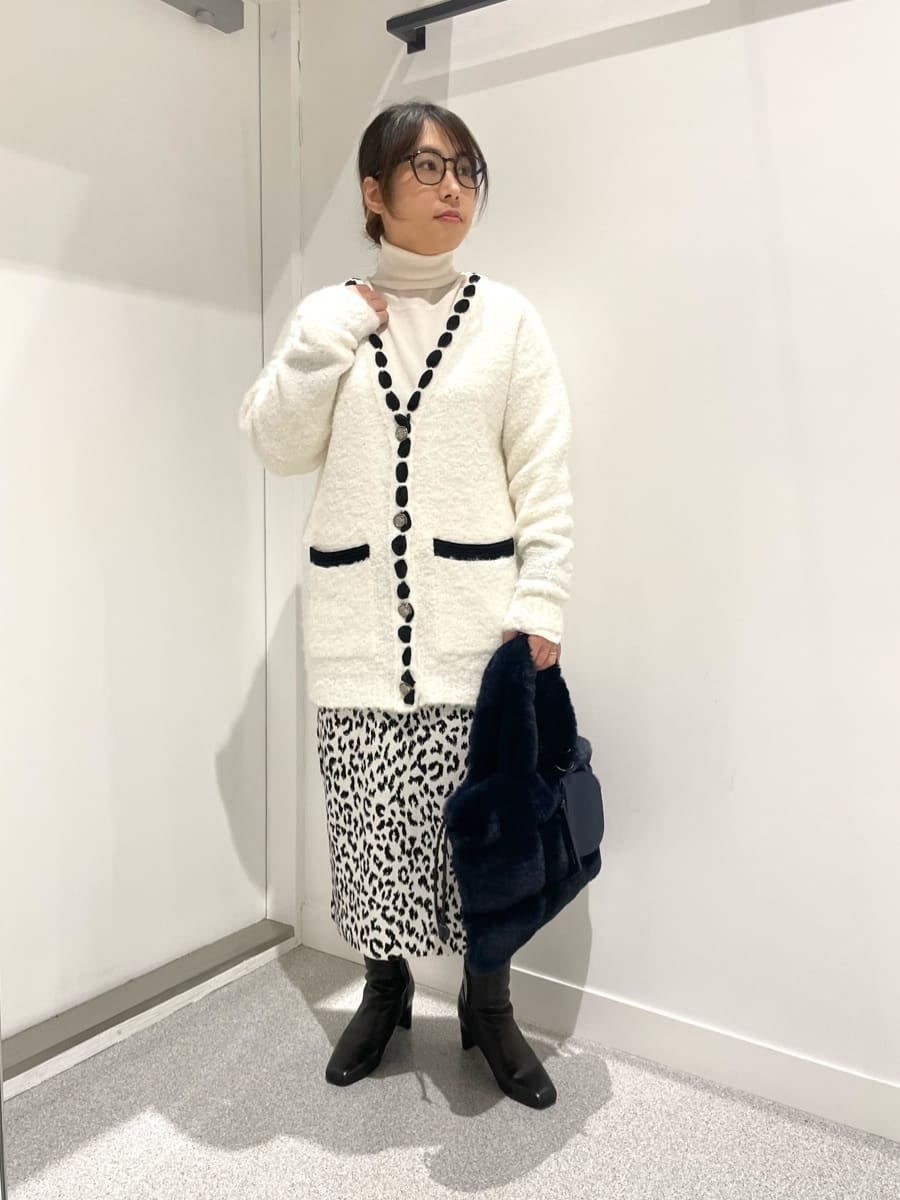 Vinのコーディネートを紹介します。｜Rakuten Fashion(楽天ファッション／旧楽天ブランドアベニュー)3351978