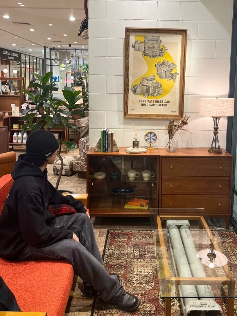 journal standard FurnitureのPO RUG 133*200 ラグを使ったコーディネートを紹介します。｜Rakuten Fashion(楽天ファッション／旧楽天ブランドアベニュー)3372319