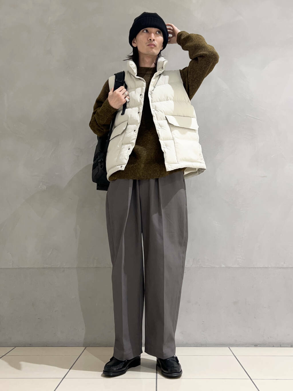 URBAN RESEARCHのコーディネートを紹介します。｜Rakuten Fashion(楽天ファッション／旧楽天ブランドアベニュー)3376083
