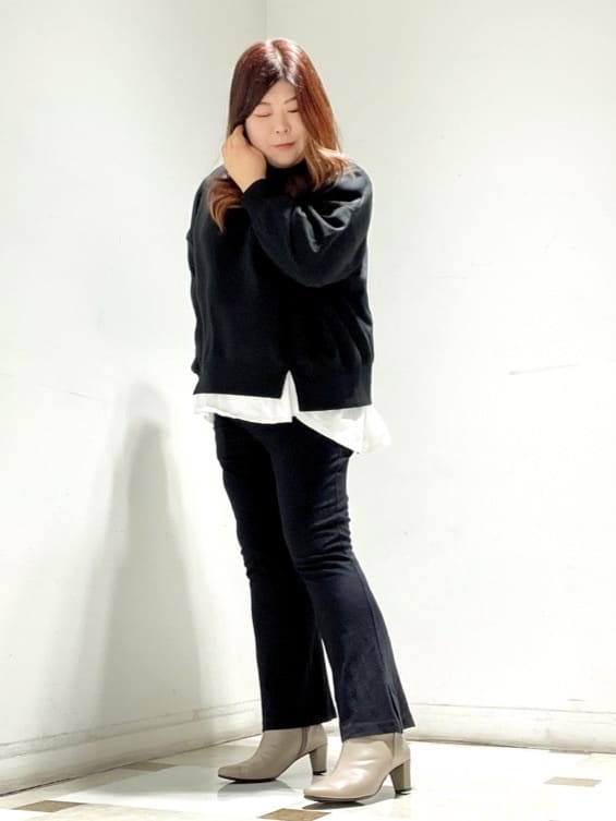 ESPERANZAのVカットミドルヒールショートブーツを使ったコーディネートを紹介します。｜Rakuten Fashion(楽天ファッション／旧楽天ブランドアベニュー)3381886