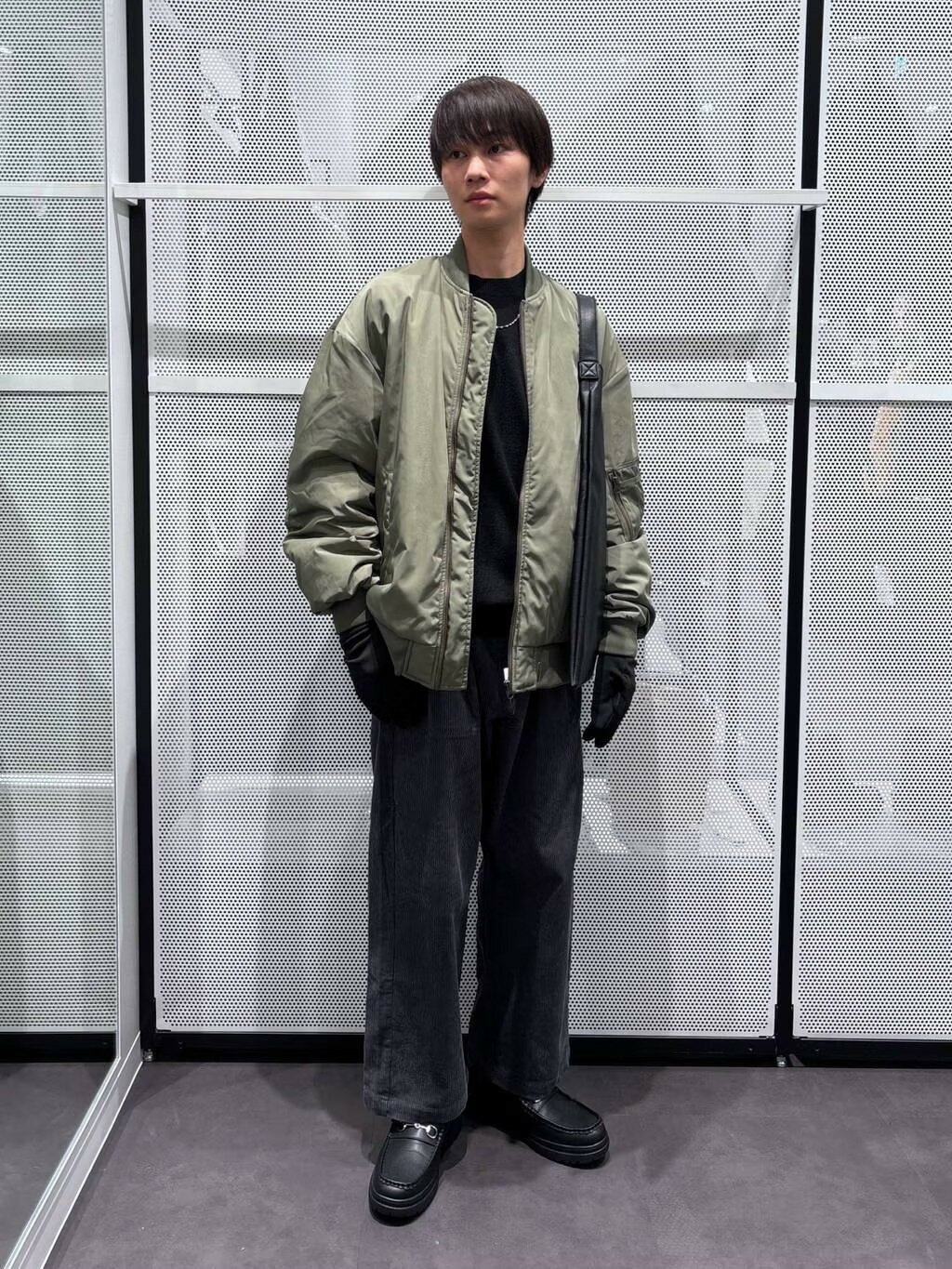 LAKOLEのタンクソールビットローファーを使ったコーディネートを紹介します。｜Rakuten Fashion(楽天ファッション／旧楽天ブランドアベニュー)3383703