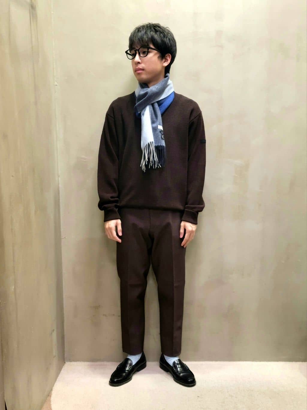 TAKEO KIKUCHIの【Down Fabric】スラックス パンツを使ったコーディネートを紹介します。｜Rakuten Fashion(楽天ファッション／旧楽天ブランドアベニュー)3389307