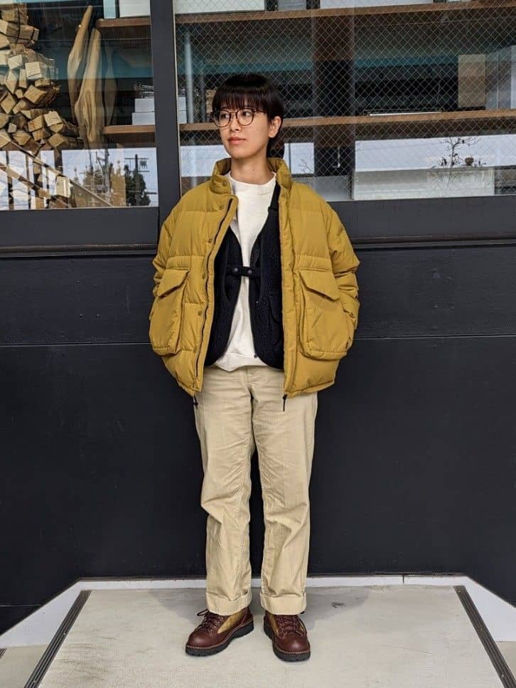 Snow PeakのRecycled Cotton Sweat Crewneckを使ったコーディネートを紹介します。｜Rakuten Fashion(楽天ファッション／旧楽天ブランドアベニュー)3394804