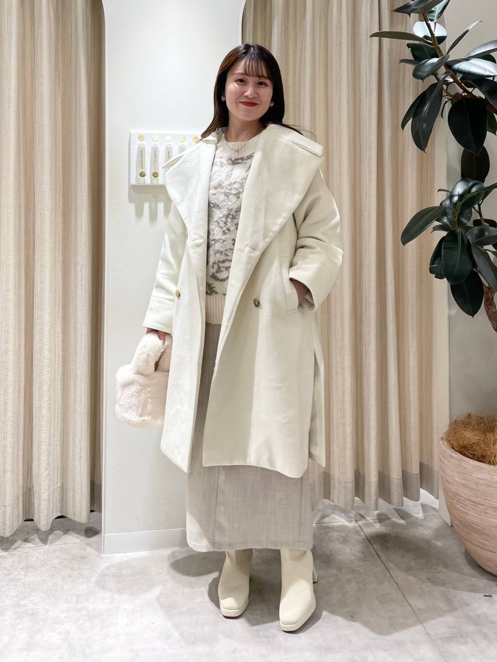 mysty womanのBIGカラーウール混コートを使ったコーディネートを紹介します。｜Rakuten Fashion(楽天ファッション／旧楽天ブランドアベニュー)3396940