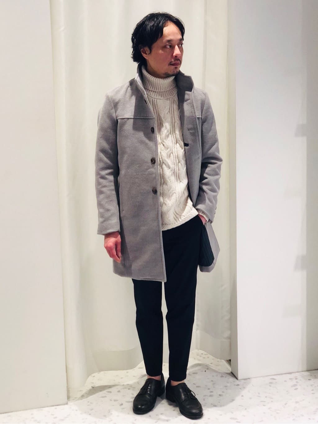 MEN'S BIGIのWONDERSHAPE(ワンダーシェイプ) スリムテーパードパンツを使ったコーディネートを紹介します。｜Rakuten Fashion(楽天ファッション／旧楽天ブランドアベニュー)3402909