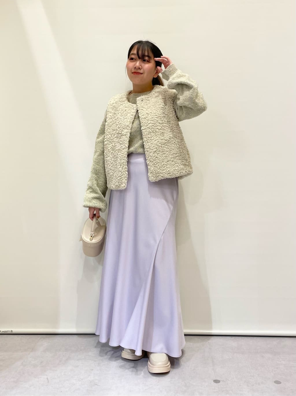 Vinのコーディネートを紹介します。｜Rakuten Fashion(楽天ファッション／旧楽天ブランドアベニュー)3403586