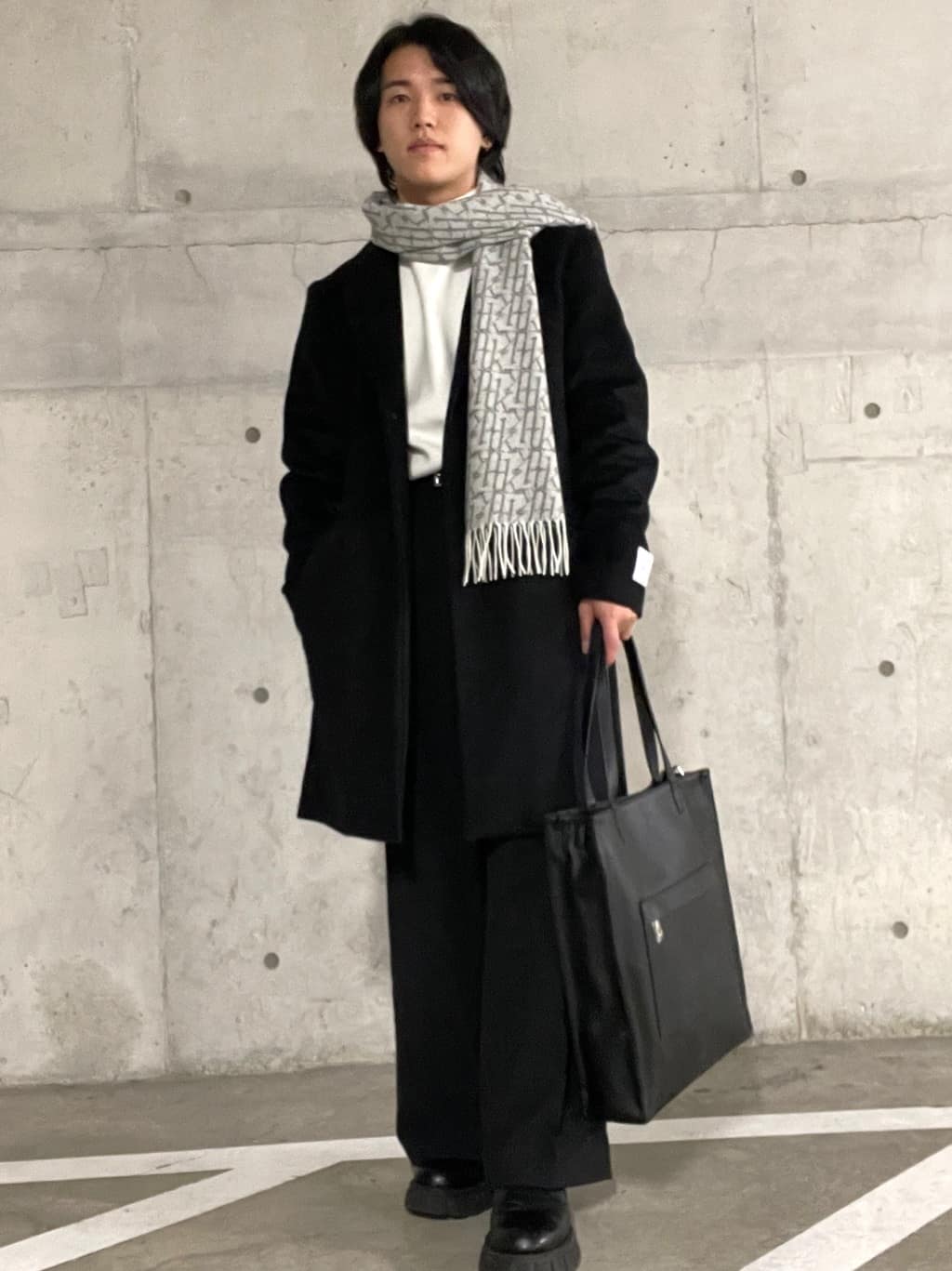 tk.TAKEO KIKUCHIのサフィアーノ2WAYトートバッグを使ったコーディネートを紹介します。｜Rakuten Fashion(楽天ファッション／旧楽天ブランドアベニュー)3404461
