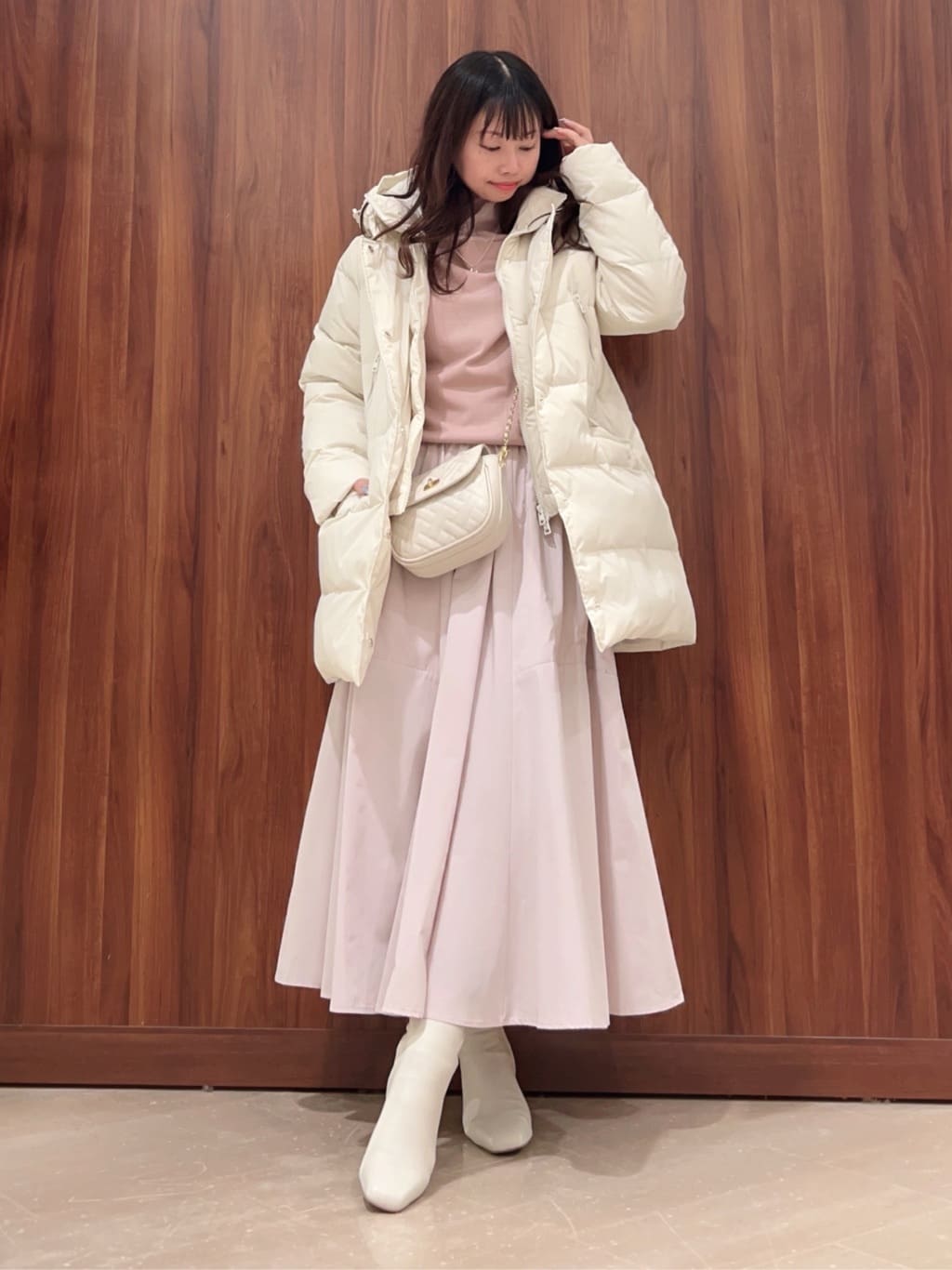 Vinのドロストポケットデザインスカートを使ったコーディネートを紹介します。｜Rakuten Fashion(楽天ファッション／旧楽天ブランドアベニュー)3416870