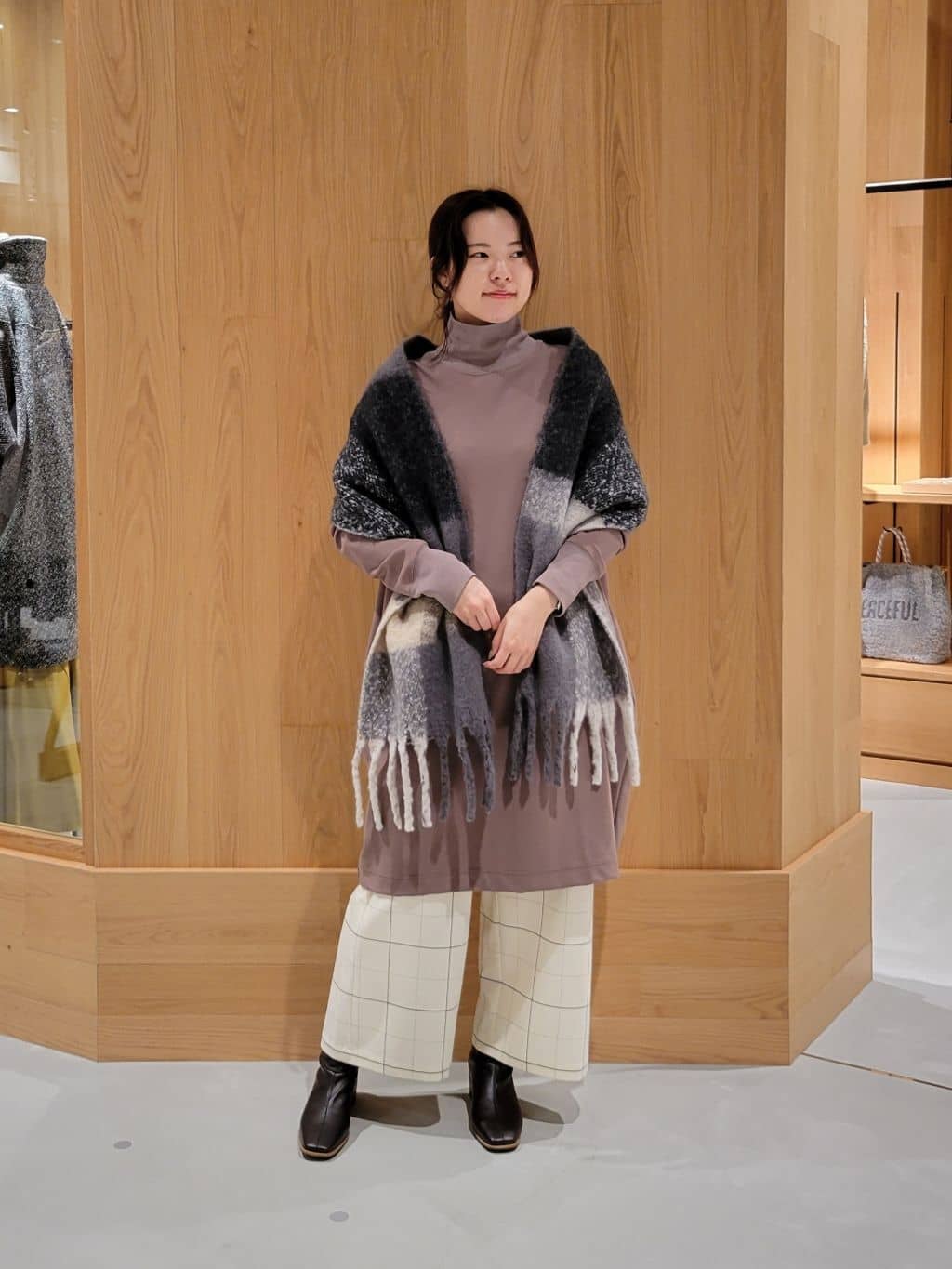 LASUDのコーディネートを紹介します。｜Rakuten Fashion(楽天ファッション／旧楽天ブランドアベニュー)3430474