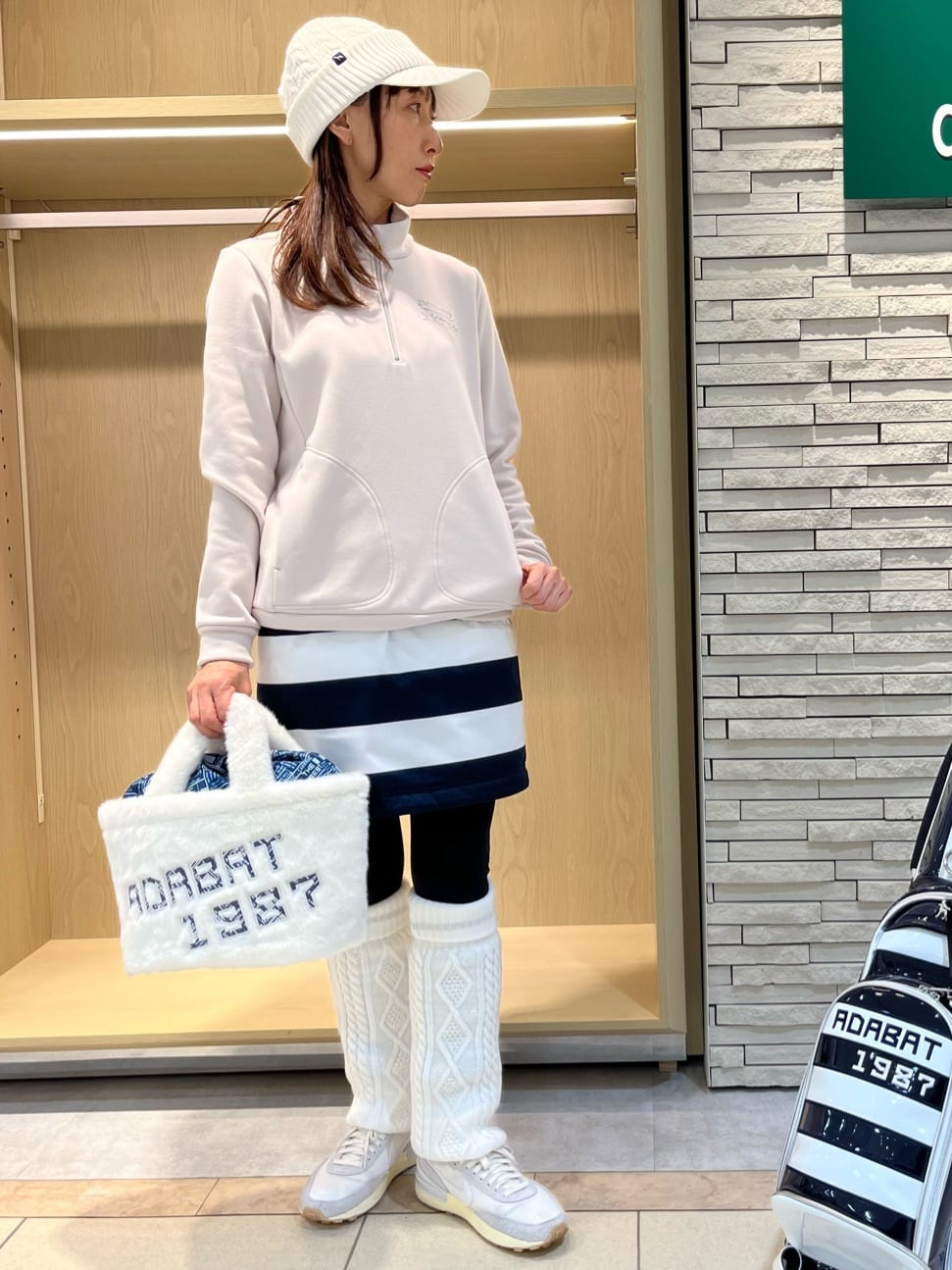 adabatの◆ボーダーデザイン スタンドゴルフバッグ 口径9型/46インチ対応を使ったコーディネートを紹介します。｜Rakuten Fashion(楽天ファッション／旧楽天ブランドアベニュー)3434299