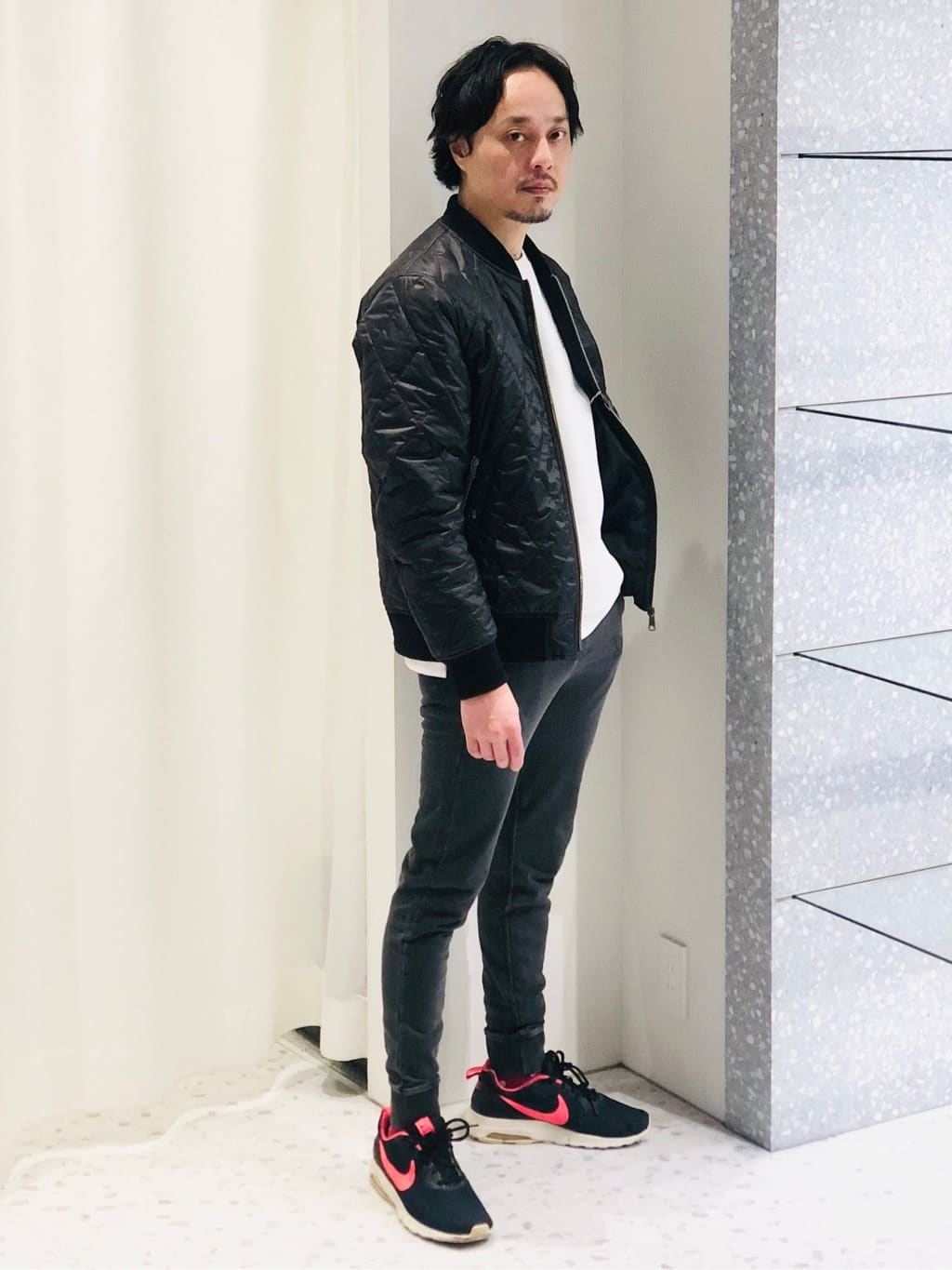 MEN'S BIGIのフォトグラフ裏毛スウェットを使ったコーディネートを紹介します。｜Rakuten Fashion(楽天ファッション／旧楽天ブランドアベニュー)3438779