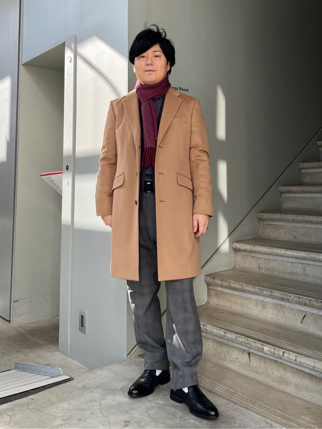 TAKEO KIKUCHIのウールカシミヤブレンド チェスターコートを使ったコーディネートを紹介します。｜Rakuten Fashion(楽天ファッション／旧楽天ブランドアベニュー)3440987
