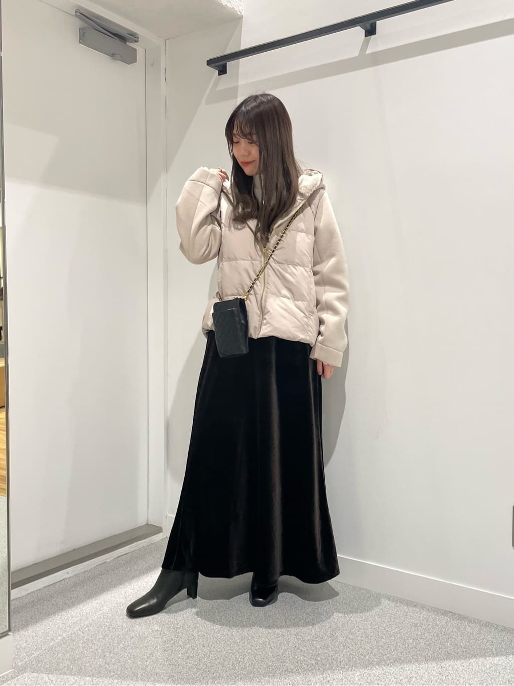 Vinのコーディネートを紹介します。｜Rakuten Fashion(楽天ファッション／旧楽天ブランドアベニュー)3442460