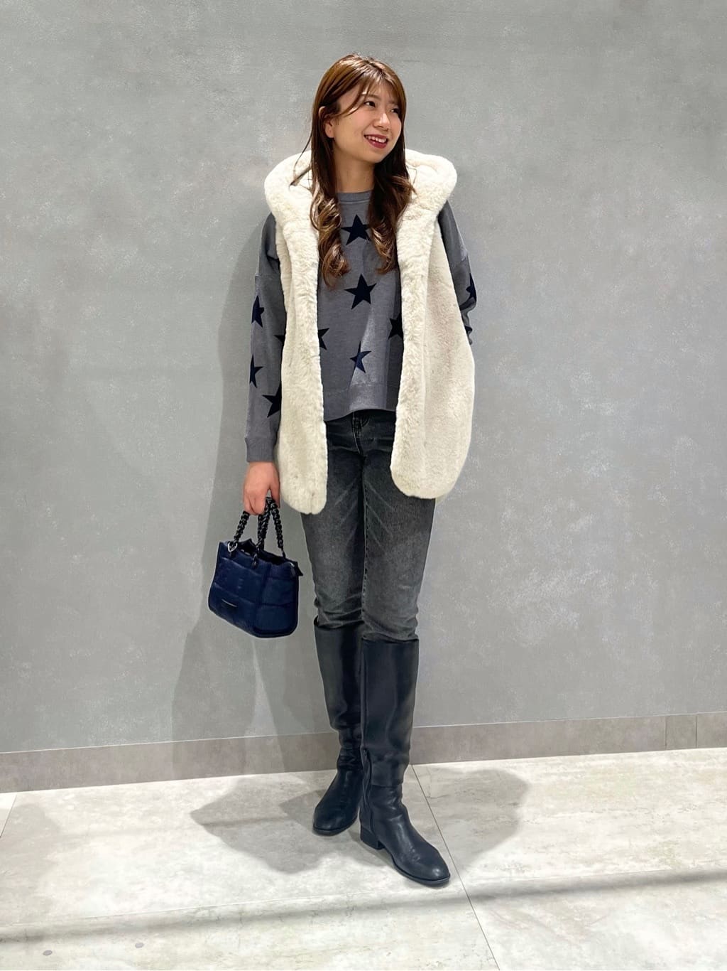 Vinのコーディネートを紹介します。｜Rakuten Fashion(楽天ファッション／旧楽天ブランドアベニュー)3462974