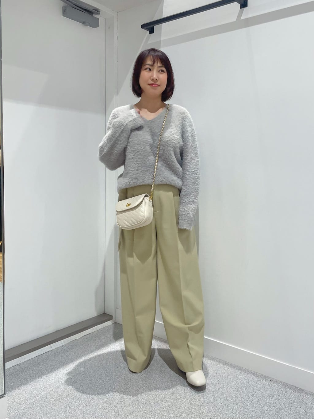 Vinのコーディネートを紹介します。｜Rakuten Fashion(楽天ファッション／旧楽天ブランドアベニュー)3472267