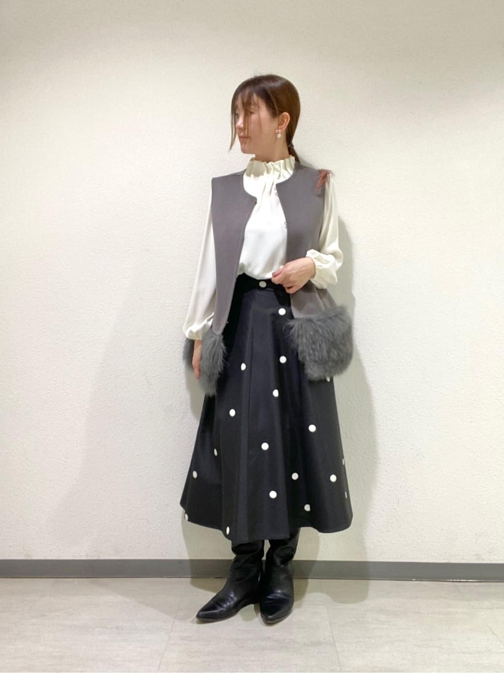 Vinのコーディネートを紹介します。｜Rakuten Fashion(楽天ファッション／旧楽天ブランドアベニュー)3474081