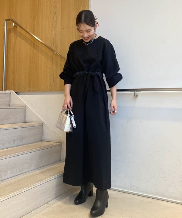 Demi-Luxe BEAMSのGIANNI CHIARINI / メタリック ALIFA レザーショルダーバッグ Sを使ったコーディネートを紹介します。｜Rakuten Fashion(楽天ファッション／旧楽天ブランドアベニュー)3474324