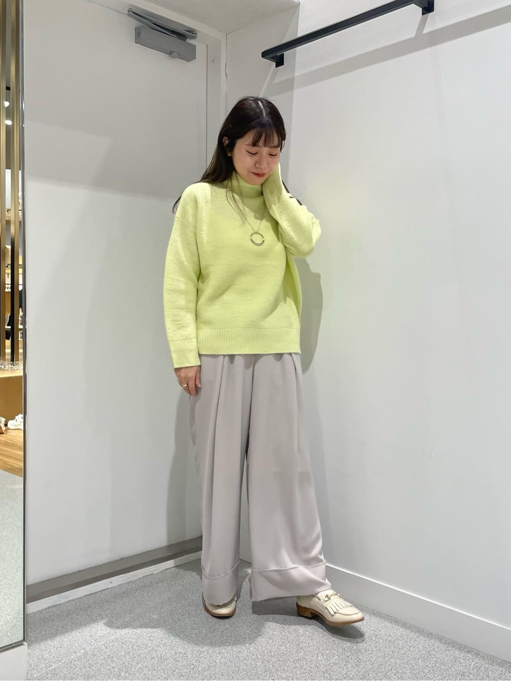 Vinのコーディネートを紹介します。｜Rakuten Fashion(楽天ファッション／旧楽天ブランドアベニュー)3474855