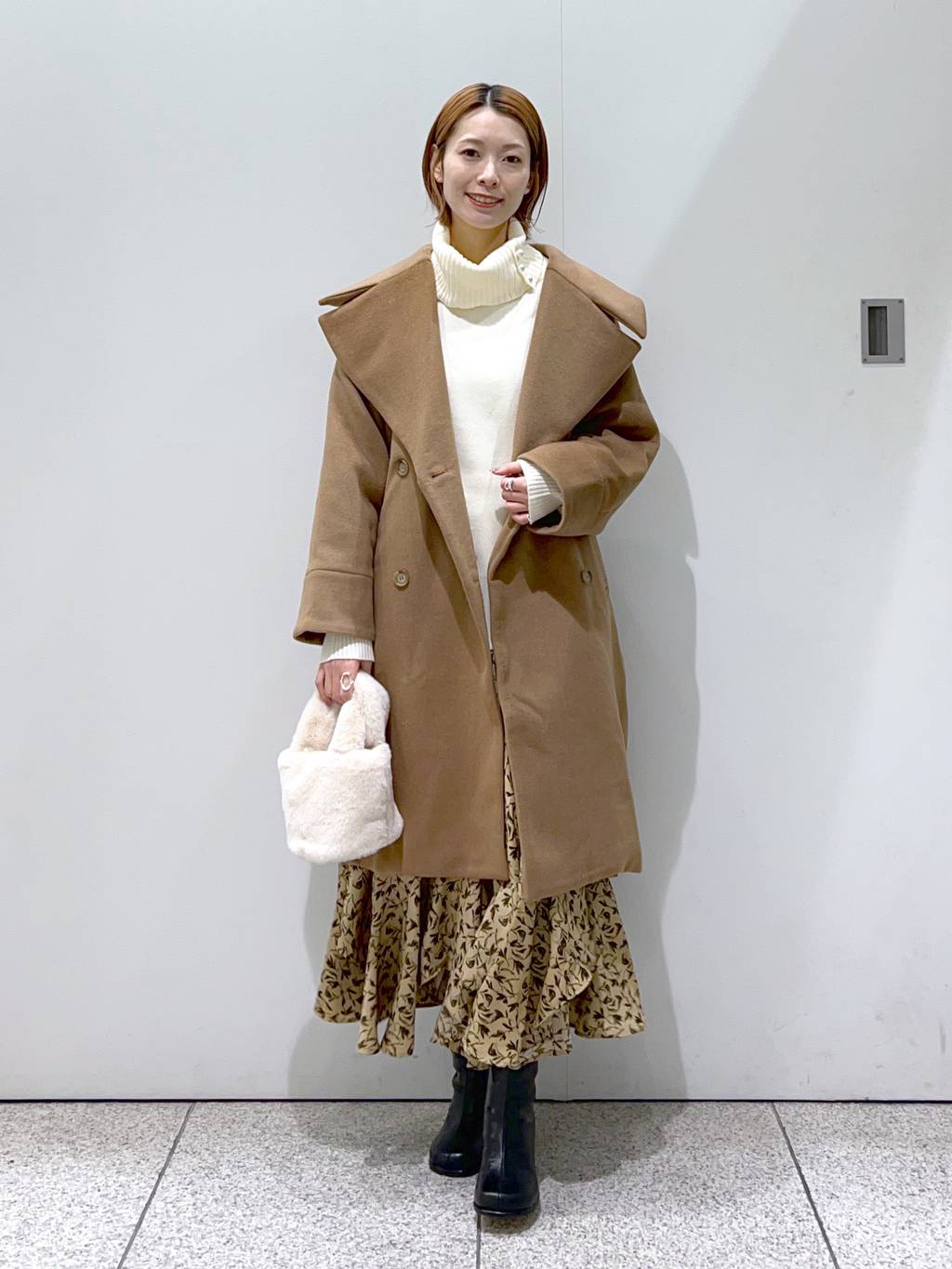 mysty womanのBIGカラーウール混コートを使ったコーディネートを紹介します。｜Rakuten Fashion(楽天ファッション／旧楽天ブランドアベニュー)3481307