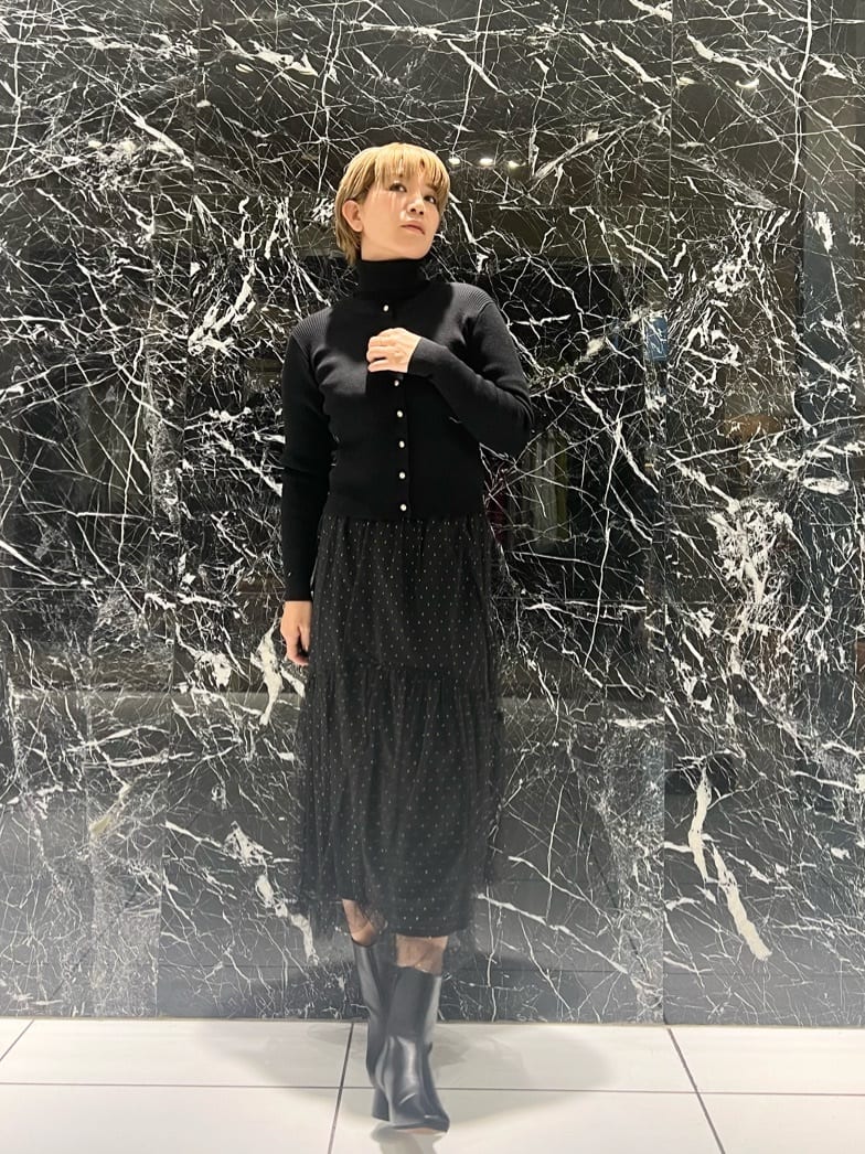 NANO universeの椿オイル加工リブタートルニットを使ったコーディネートを紹介します。｜Rakuten Fashion(楽天ファッション／旧楽天ブランドアベニュー)3488495