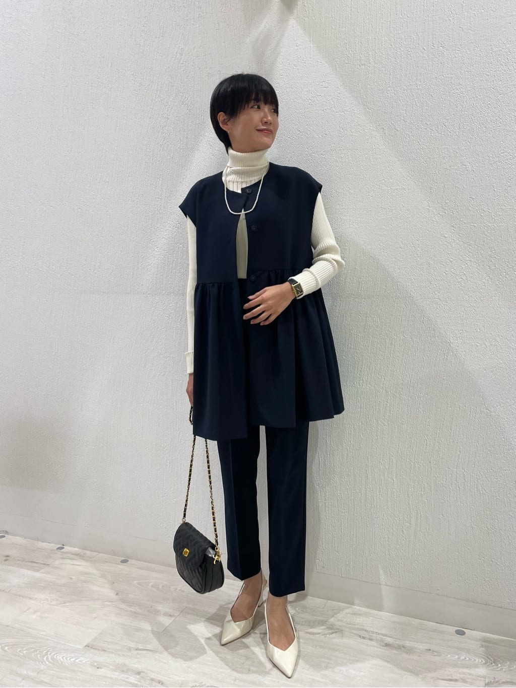 Vinのコーディネートを紹介します。｜Rakuten Fashion(楽天ファッション／旧楽天ブランドアベニュー)3490423