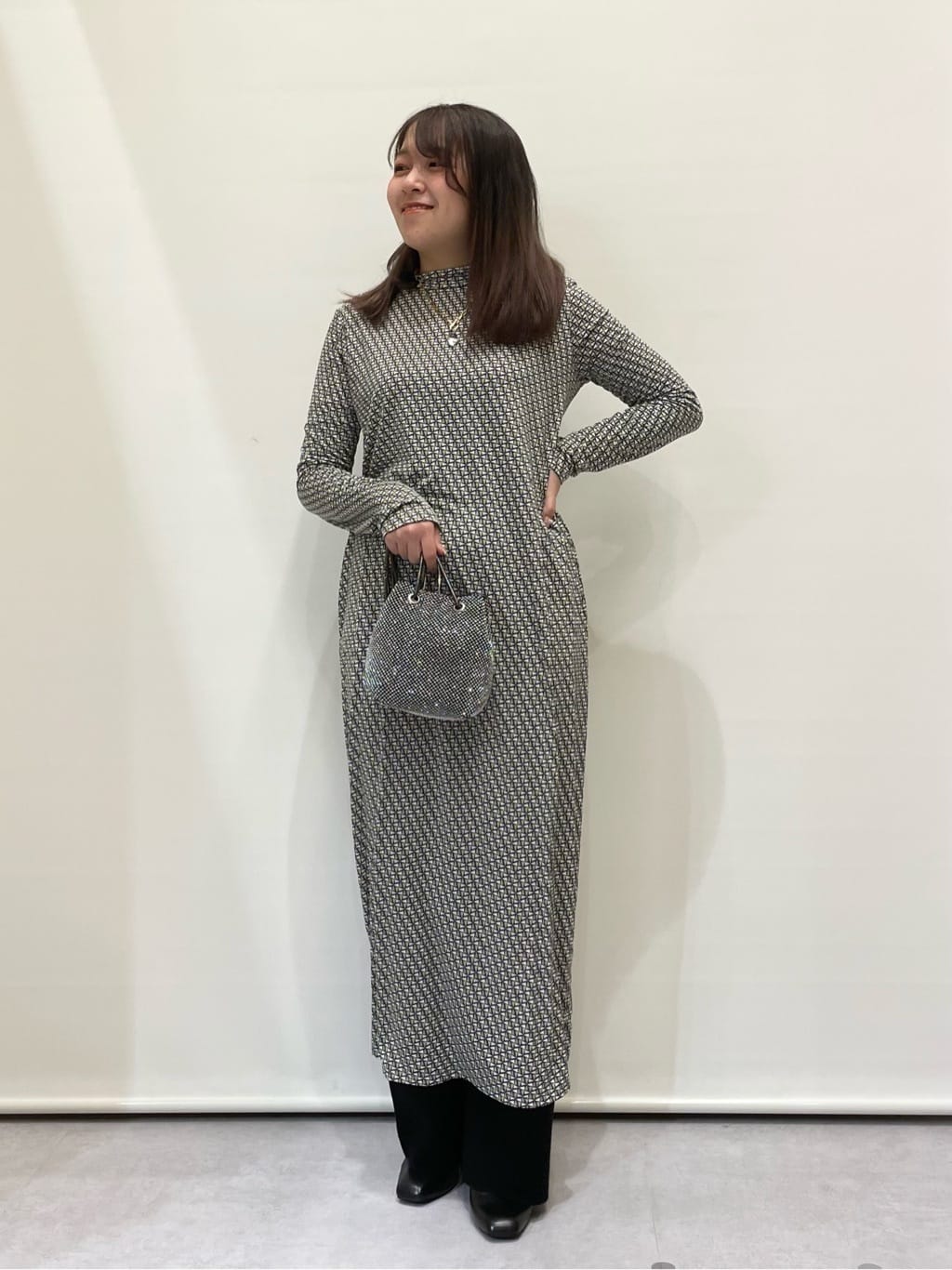 Vinのコーディネートを紹介します。｜Rakuten Fashion(楽天ファッション／旧楽天ブランドアベニュー)3501165